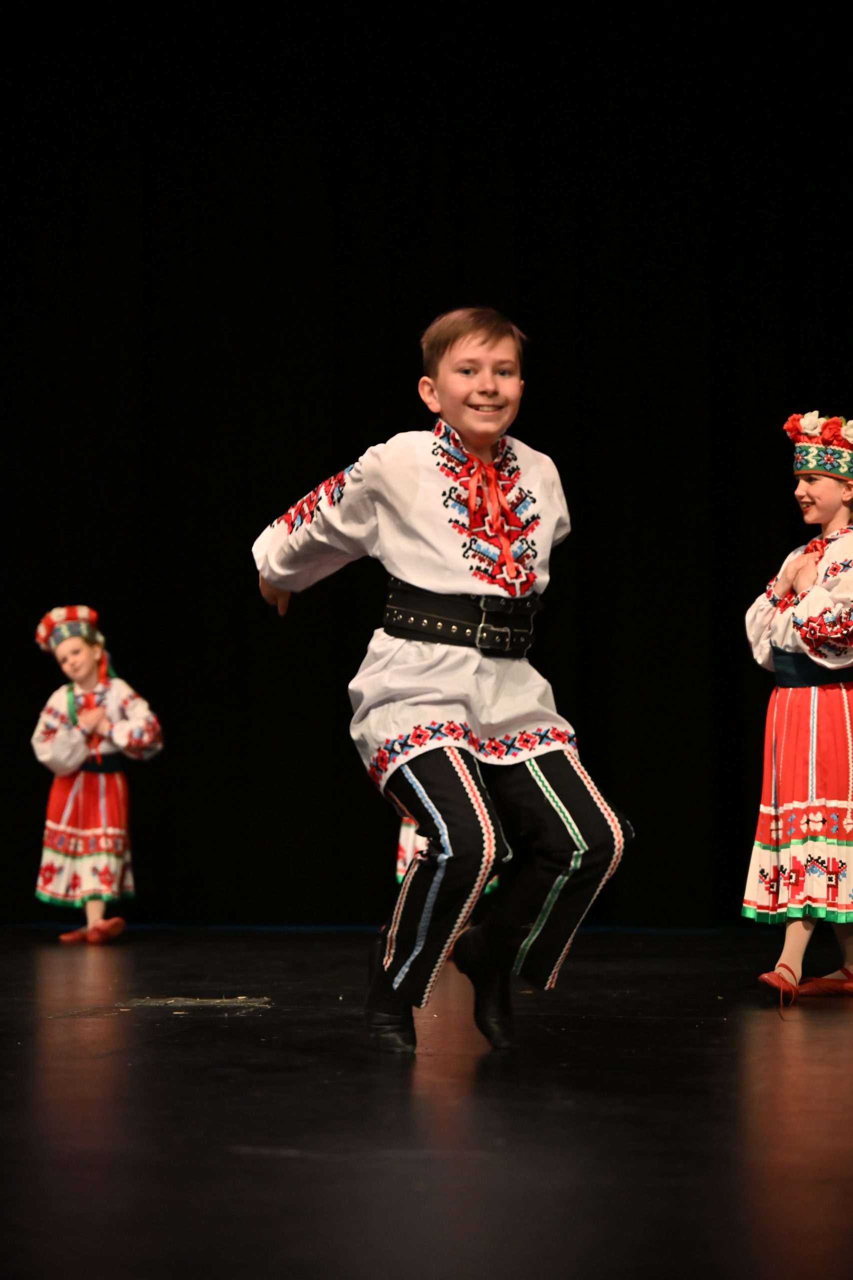 SWANS Production - Tryzub_school_111